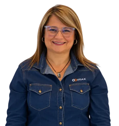 Mari Torcuato, auxiliar de óptica en Imax Ópticos