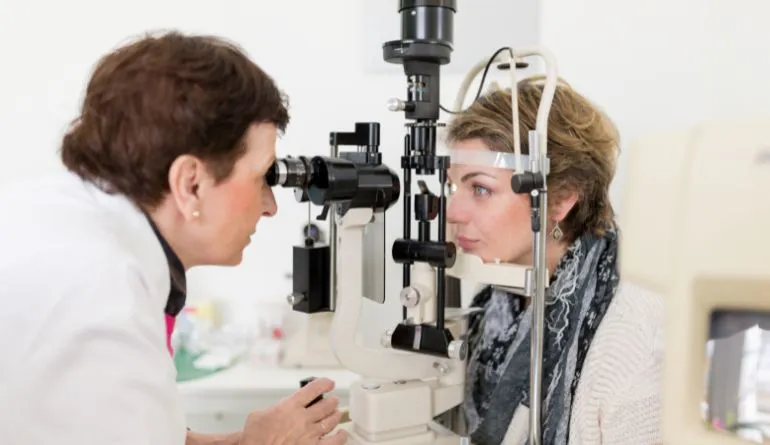 Medición de tensión ocular en Imax Ópticos